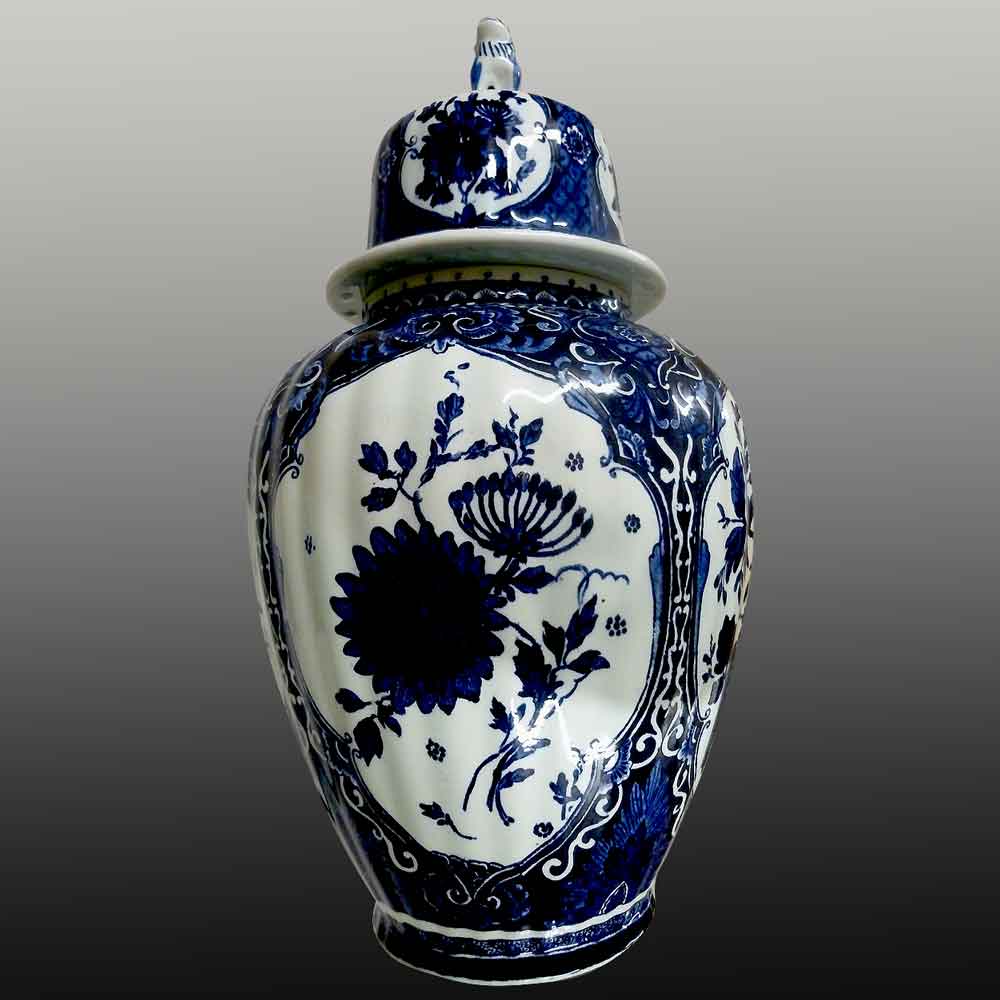 Delft Boch Royal Sphinx vase potiche XXe siecleprachtije oude Boch...